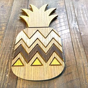 Wall Decor - Wooden Pineapple - NWOT